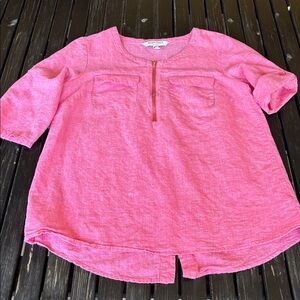 Ellen Tracy Linen Top good condition .

Come from smoke free / pet free home .